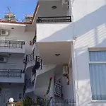 Chrissa Hotel apartamentowy