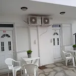 Hotel apartamentowy Chrissa