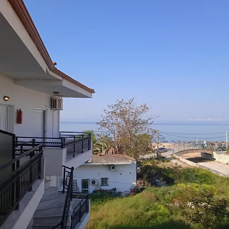 Chrissa 3* يميناريا