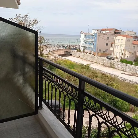 Chrissa شقة فندقية